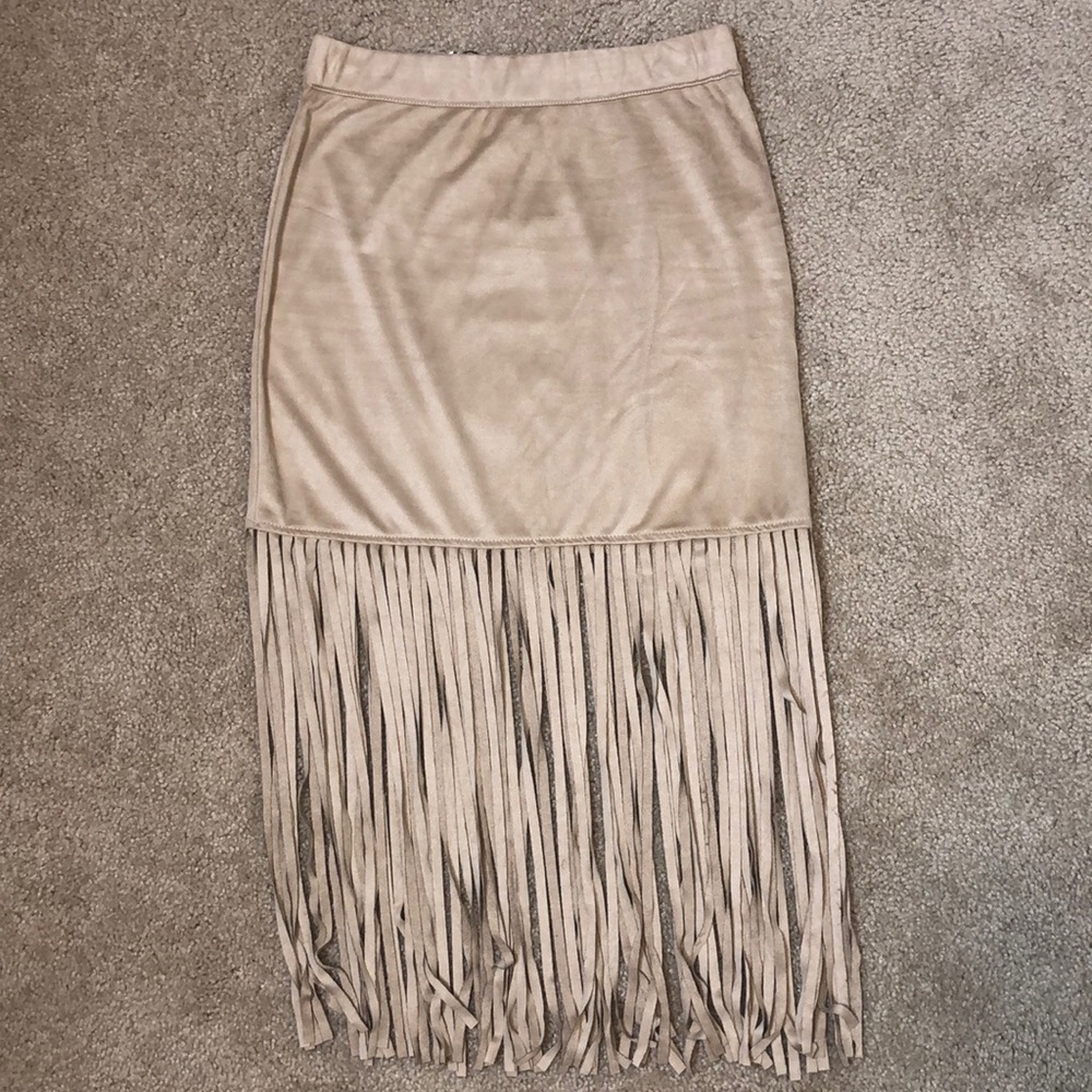 NWT‼️ Brown Fringe Suede Skirt